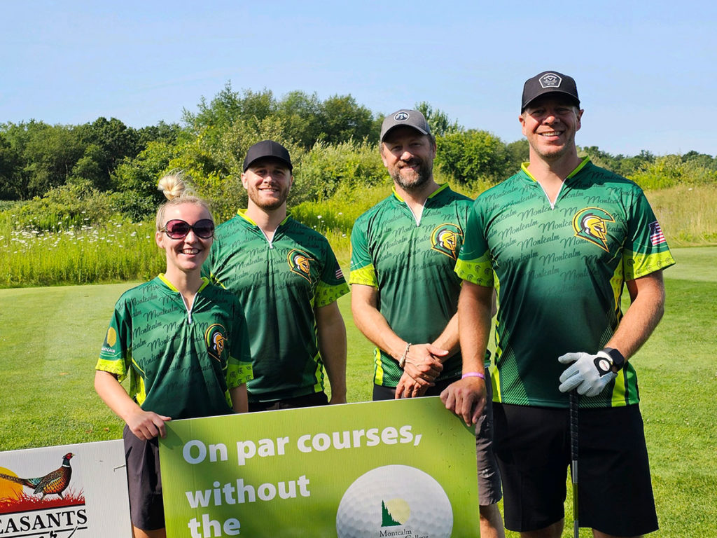 cmcf-annual-golf-outing-group